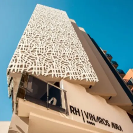 Rh Aura Szálloda 4*