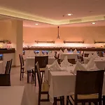 Rh Aura 4*